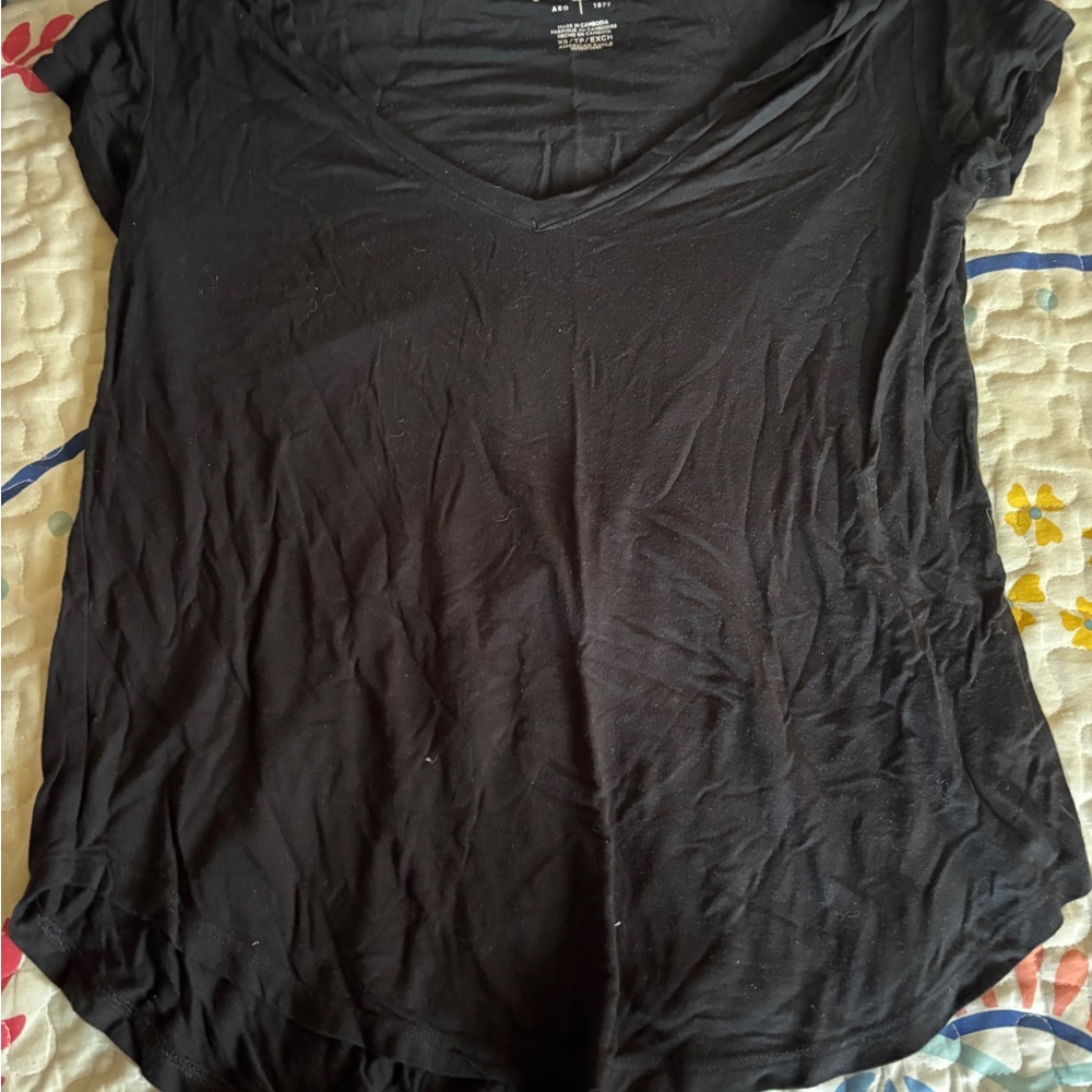 American Eagle Outfitters Black Cap Sleeve Relaxed Tee